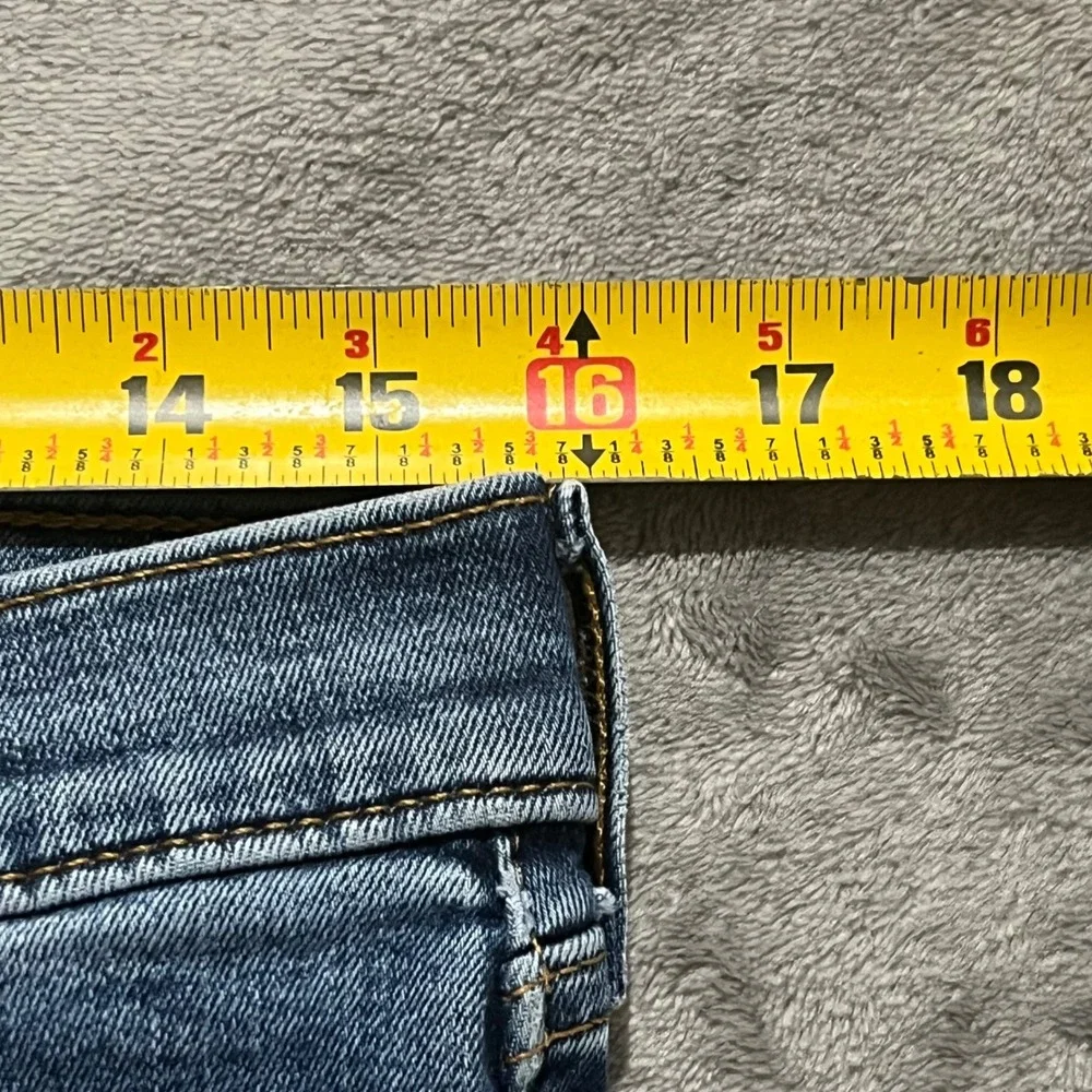 Levi's 506 Straight Jeans Mens 32x30 Blue Medium Wash Denim A7700-0002